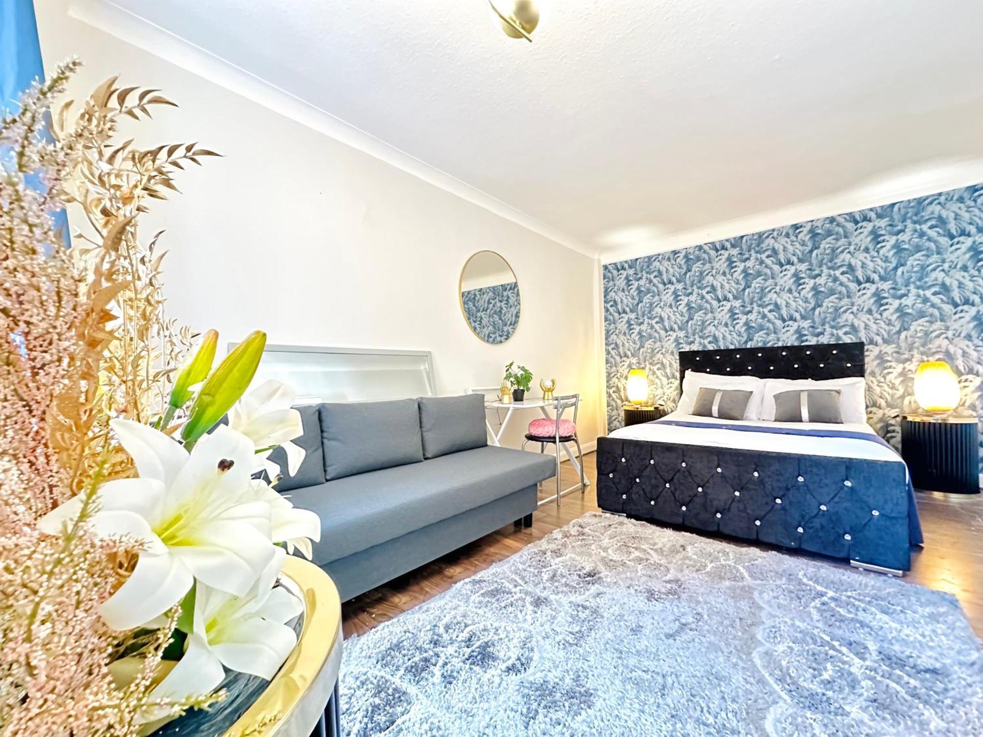 Hyde Park Comfortable Two Bedroom Apartment Londen Buitenkant foto